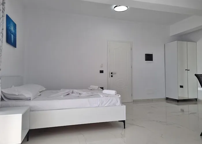 Shejla's Apartament *